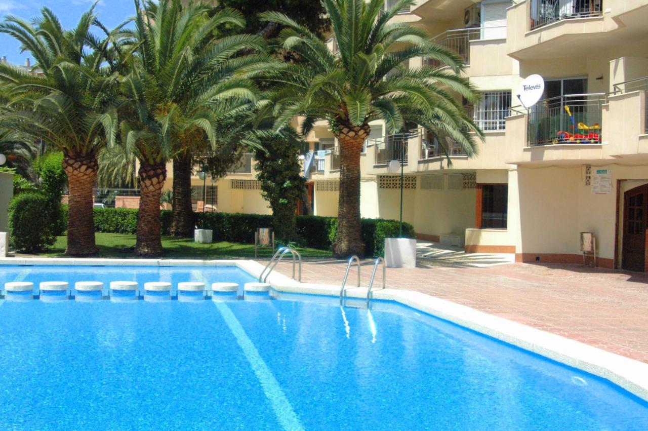 Rentalmar Murillo Plus Salou Bagian luar foto