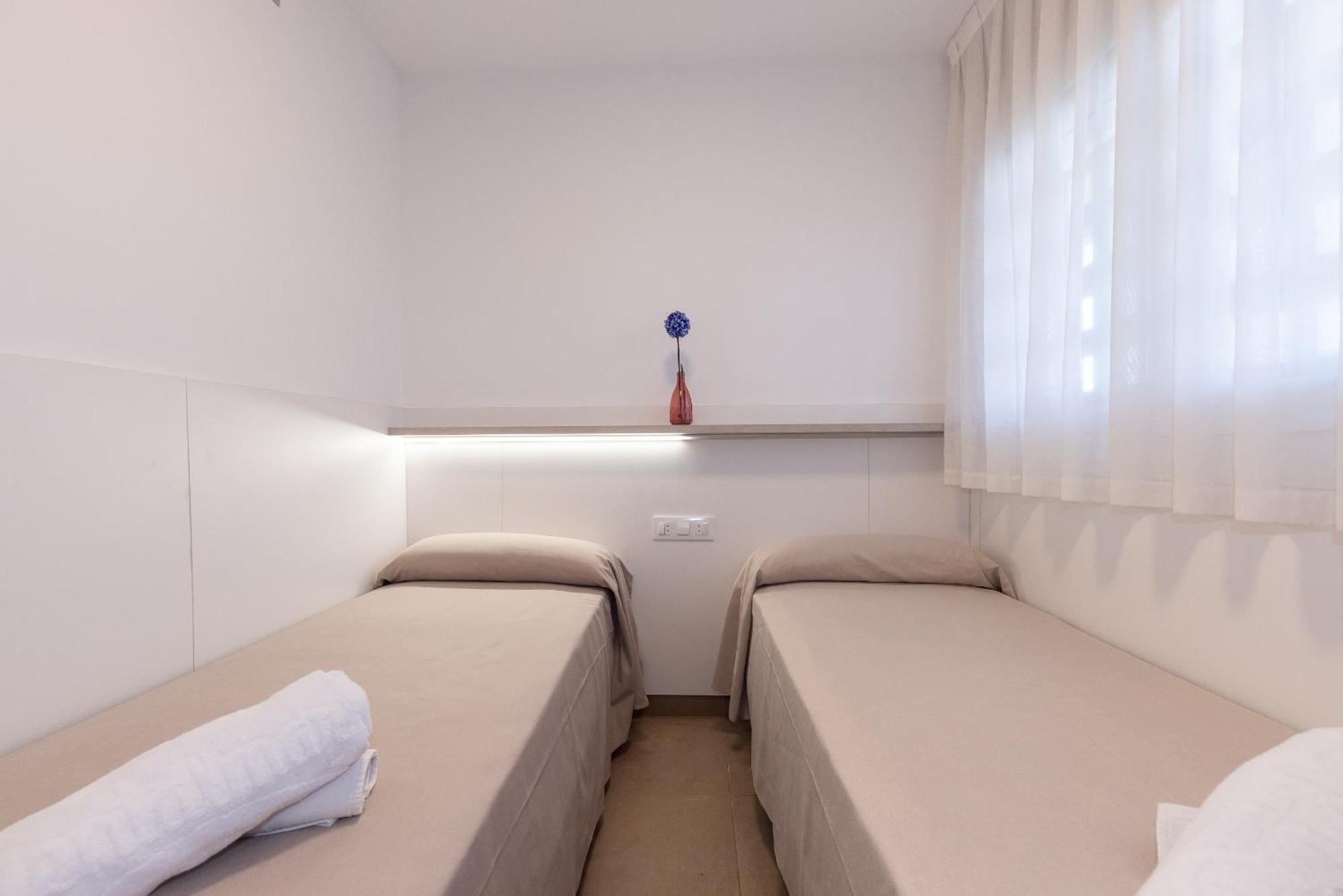 Rentalmar Murillo Plus Salou Bagian luar foto