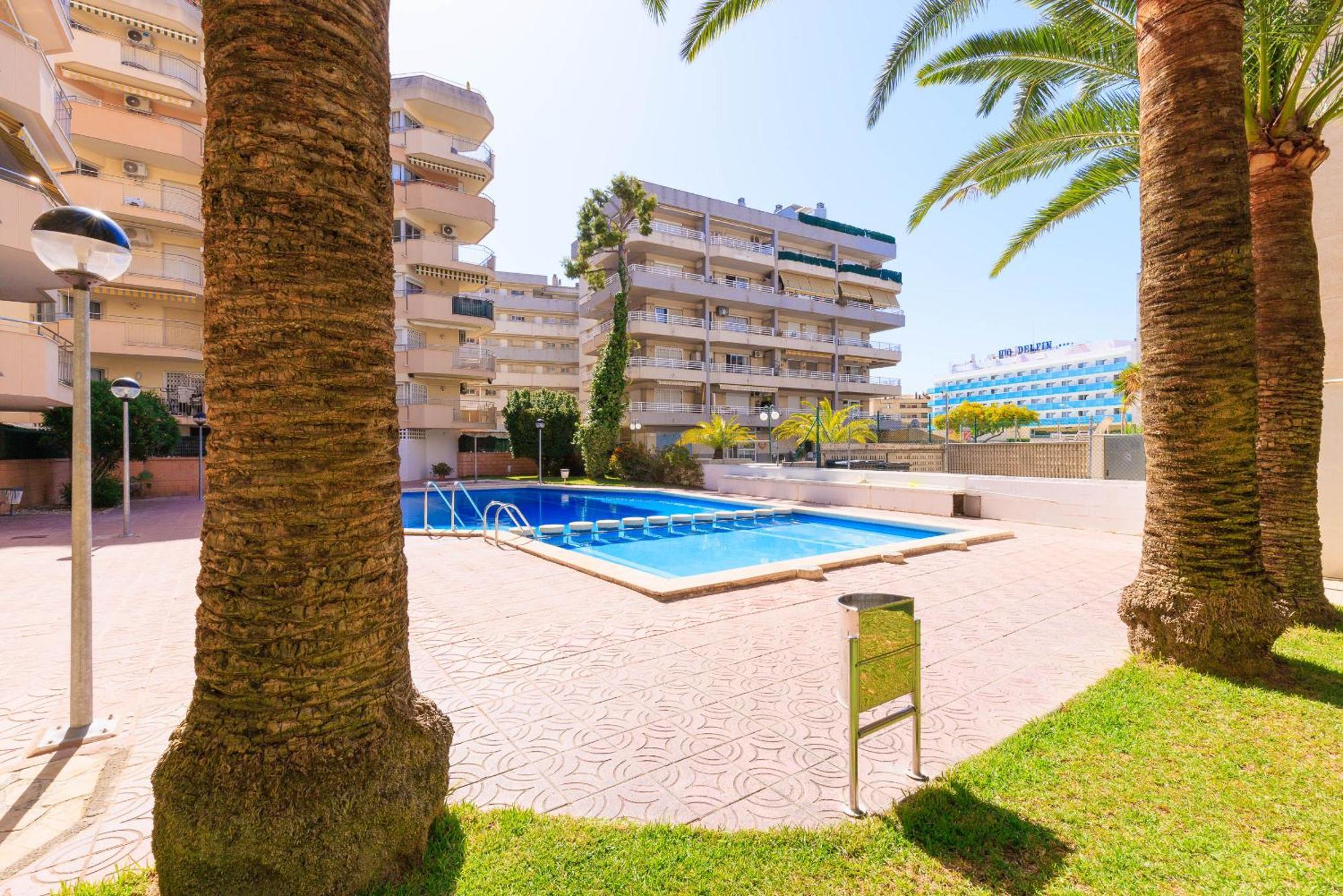 Rentalmar Murillo Plus Salou Bagian luar foto