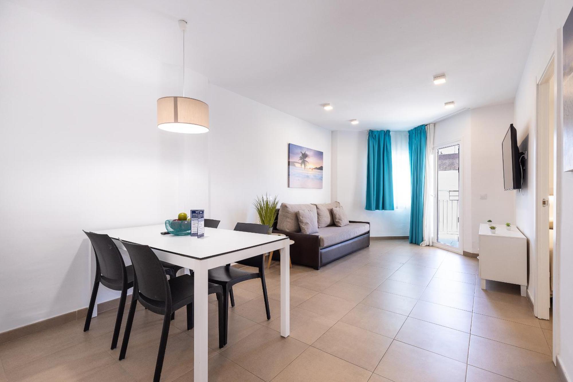 Rentalmar Murillo Plus Salou Bagian luar foto